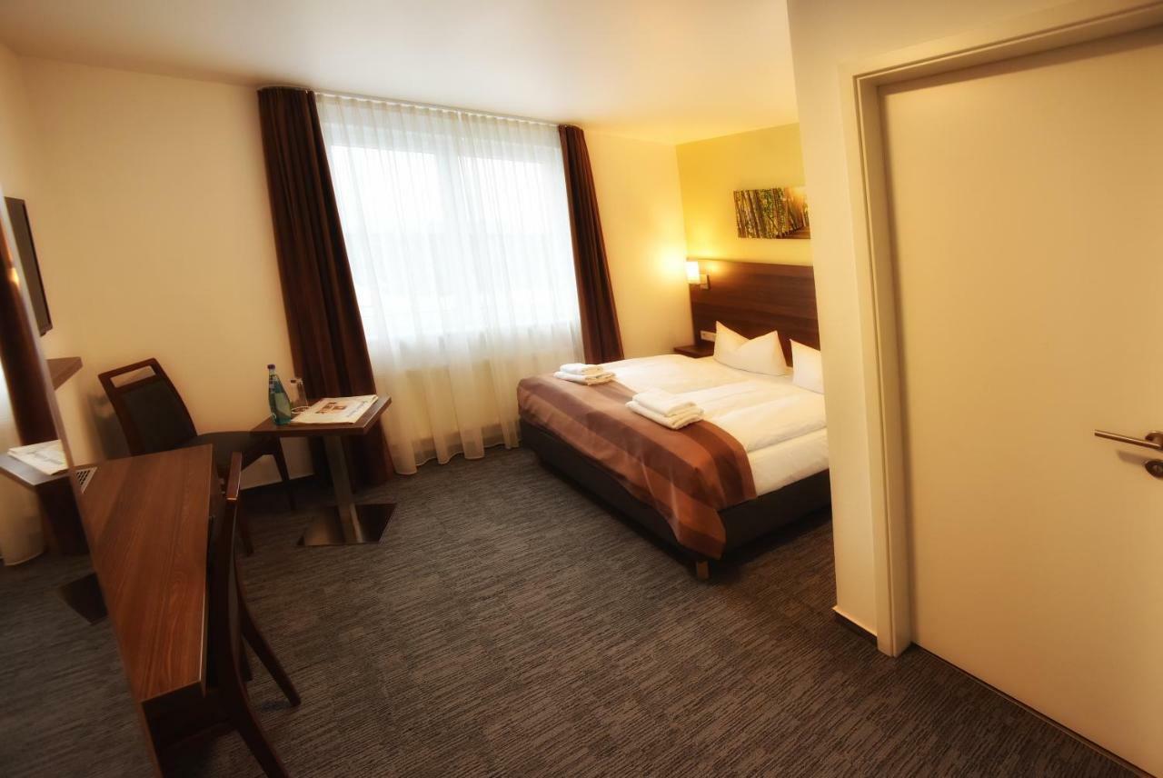 Hotel Little Paris Frankfurt am Main Eksteriør billede